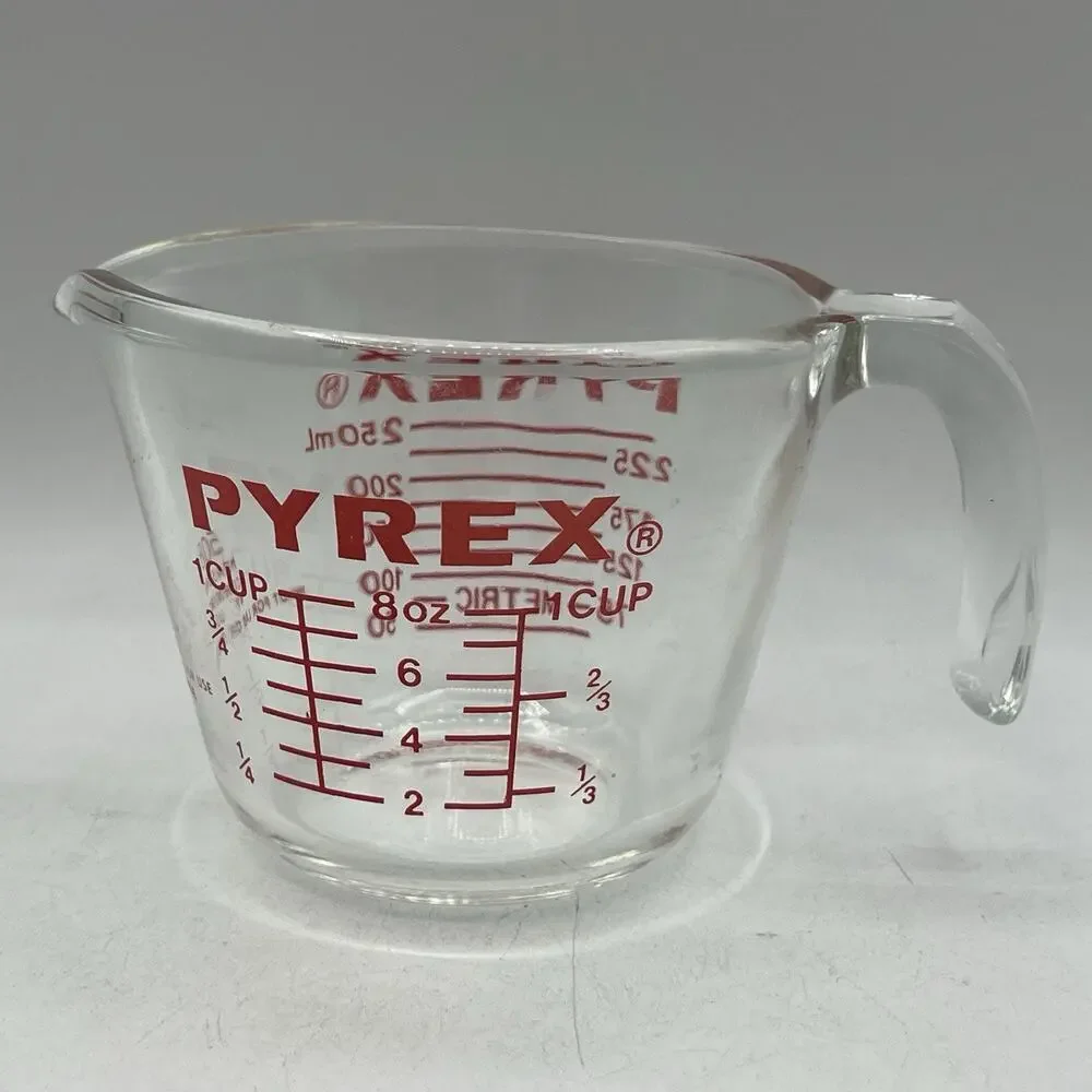 Vintage Pyrex 508 1 Cup 8 oz Glass Measuring Cup Red Lettering J Handle Baking